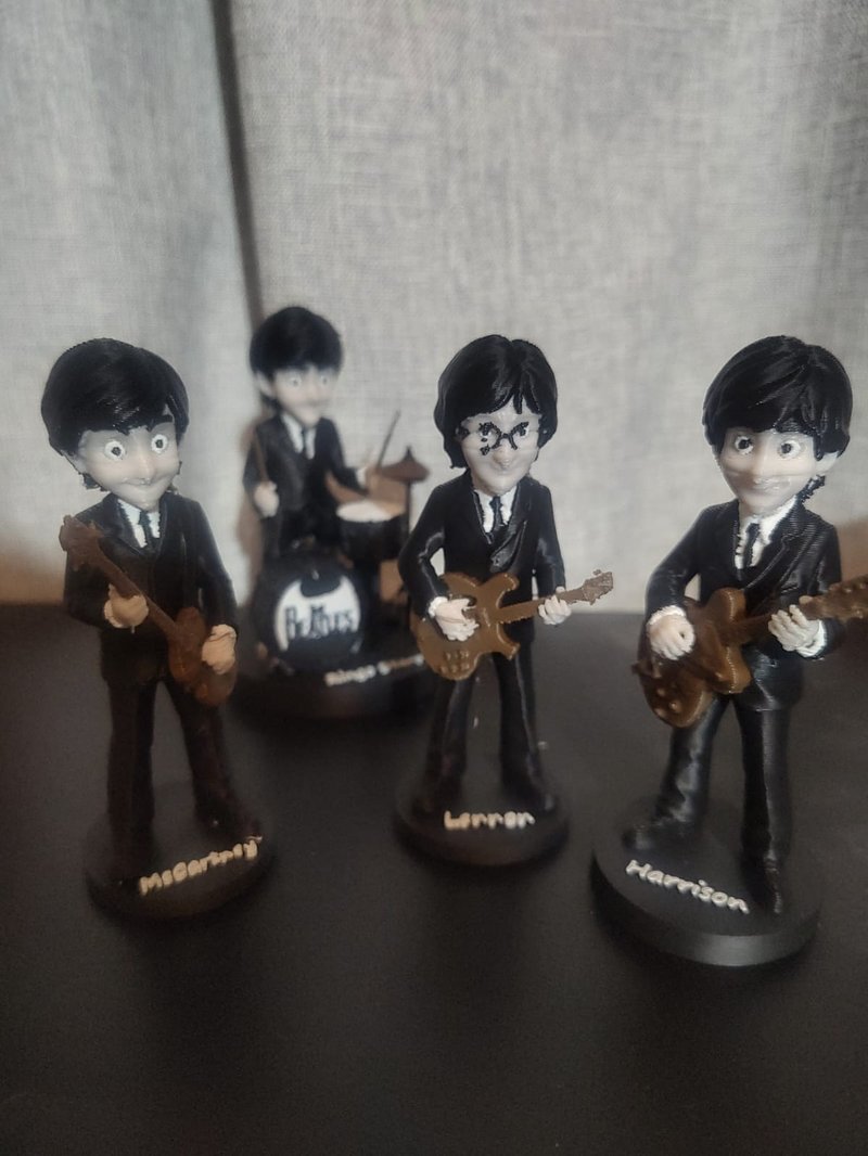 Muñecos 3D The Beatles personalizados