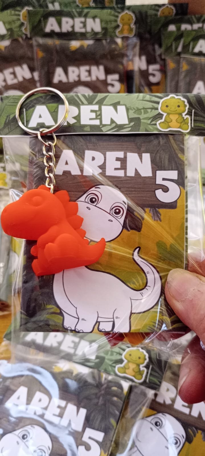 Llaveros personalizados cumpleaños Aren